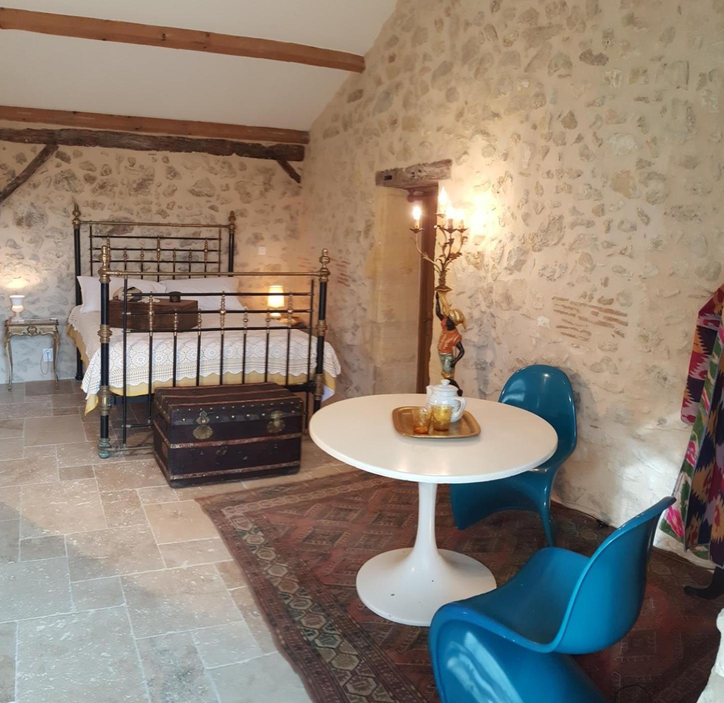 Chateau Le Truch Montussan Room photo